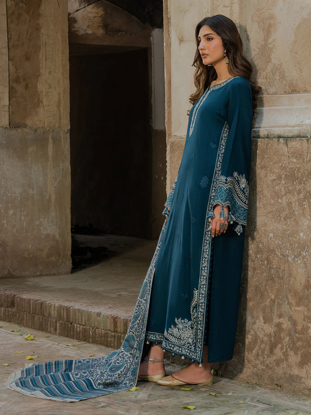 IZ-5333 Unstitched Heavy Embroidered Dhanak Suit With Printed Wool Shawl