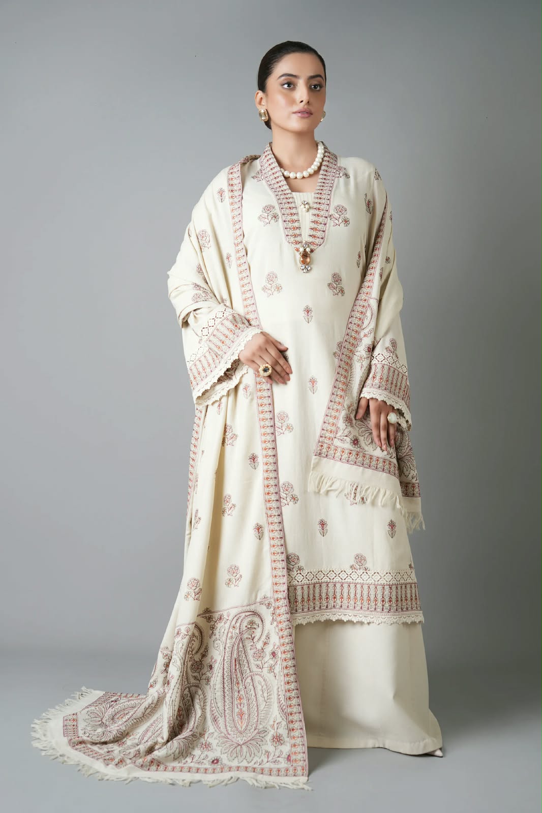 MB-2508(A) Dhanak Embroidered Suit with Dhanak Embroidered Shawl