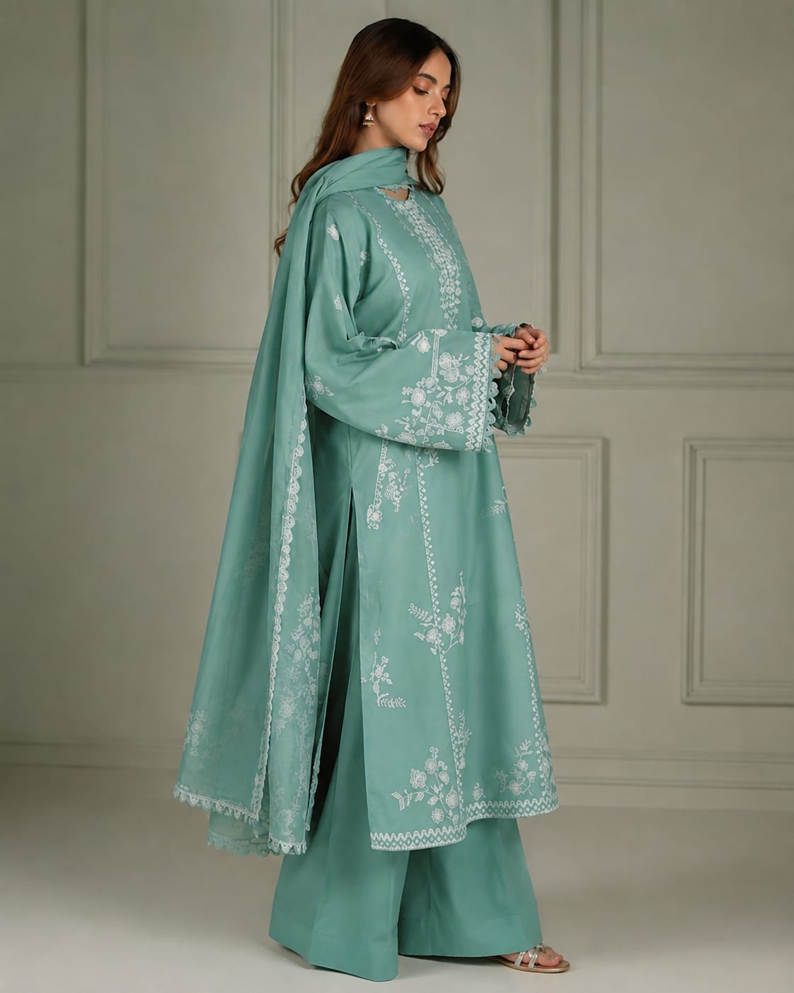 CS-900B Unstitched Heavy Embroidered Dhanak Suit With Embroidered Dhanak Shawl