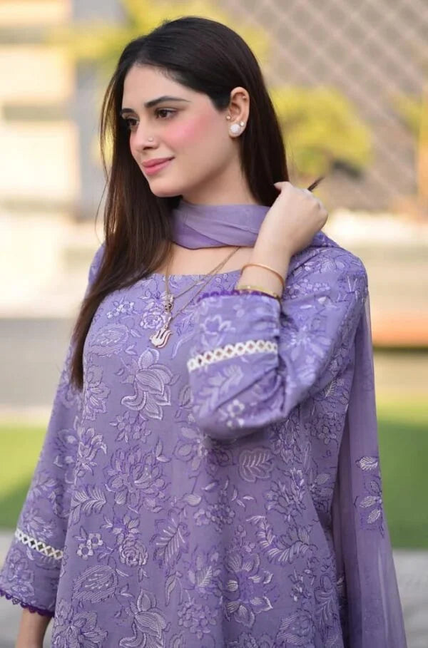 BR-2575 Unstitched Embroidered Lawn Suit 3pc With Bamber Chiffon Embroidered Dupatta