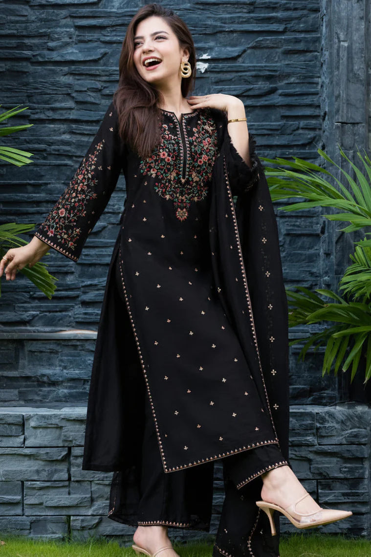 BT2800 HIGHLY RECOMMENDED Unstitched Fully Embroidered Lawn Suit With Embroidered Bamber Chiffon Dupatta
