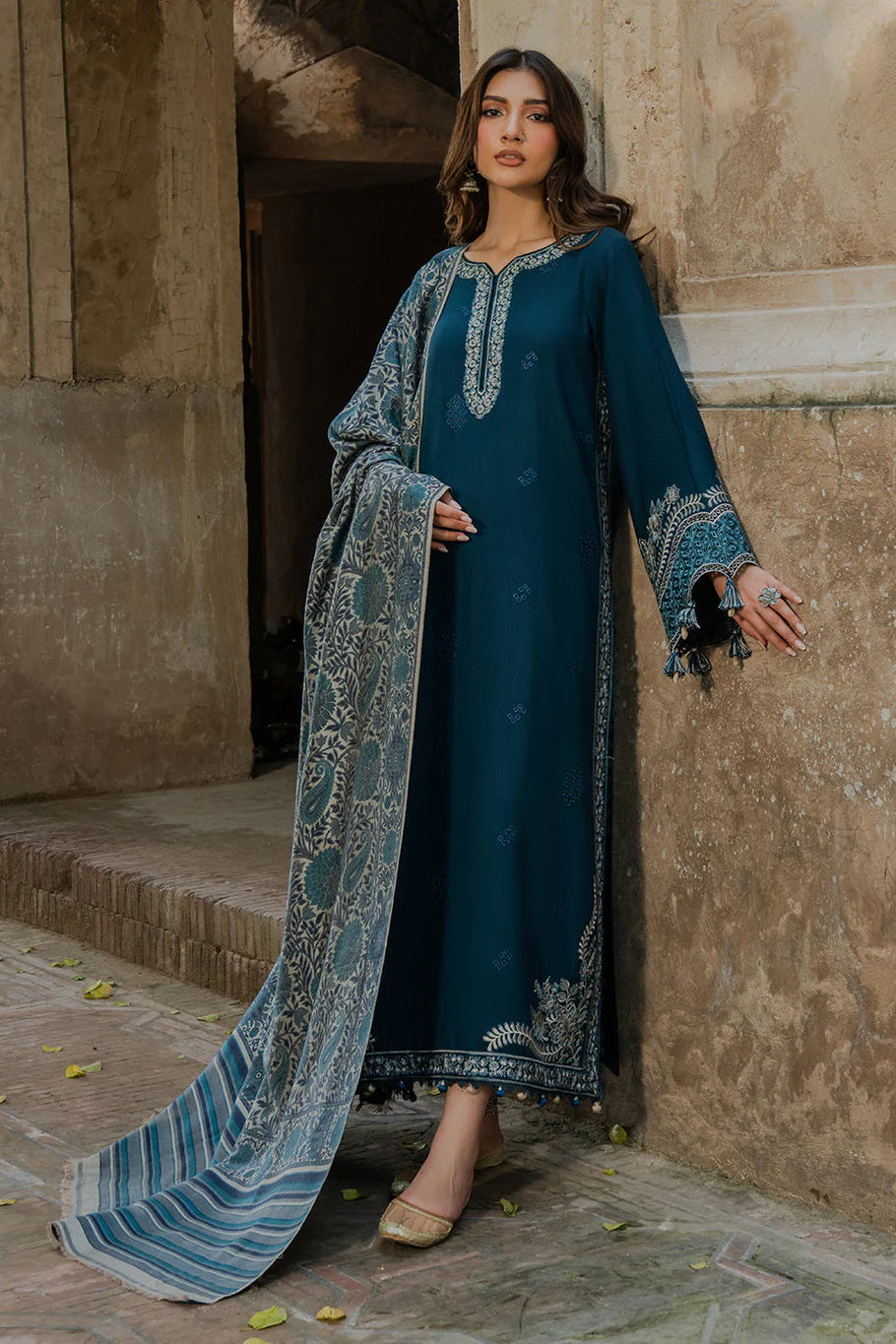 IZ-5333 Unstitched Heavy Embroidered Dhanak Suit With Printed Wool Shawl