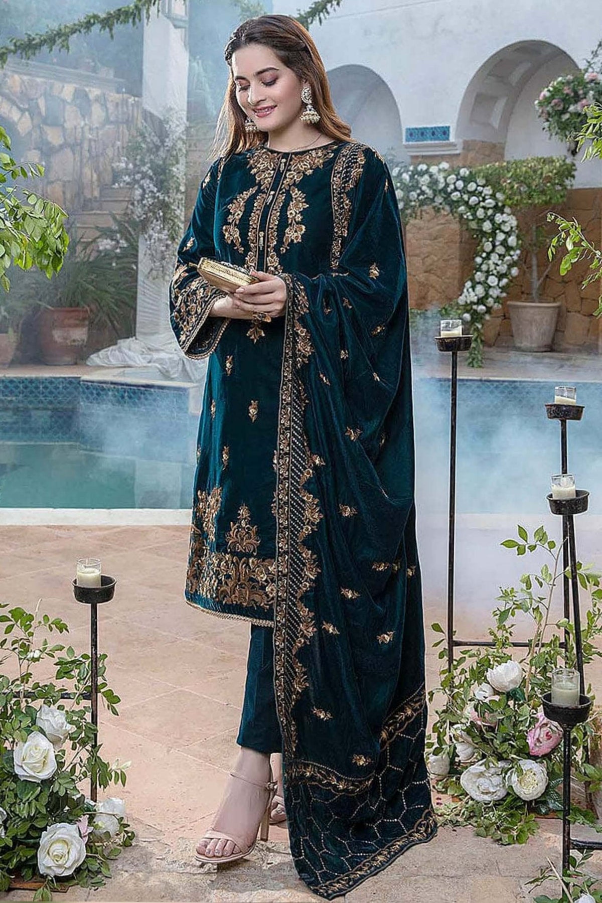 MB-1060 Sequence Embroidered Micro 9000 Gram Velvet 3Pc With Velvet Embroidered Shawl