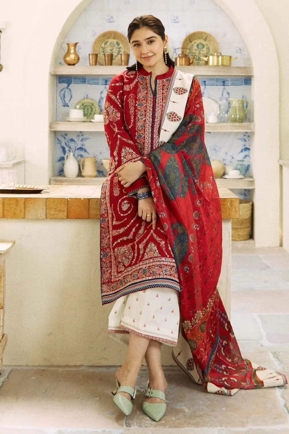 ZS-2555 Unstitched Fully Embroided Dhanak Suit With Wool Shawl