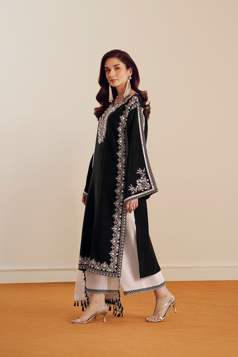 BK-1903 Unstitched Heavy Embroidered Dhanak Suit With Embroidered Dhanak Shawl