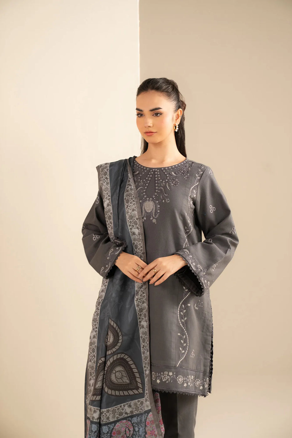 IZ-5333 Unstitched Fully Embroidered Dhanak Suit With Digital Printed Wool Shawl