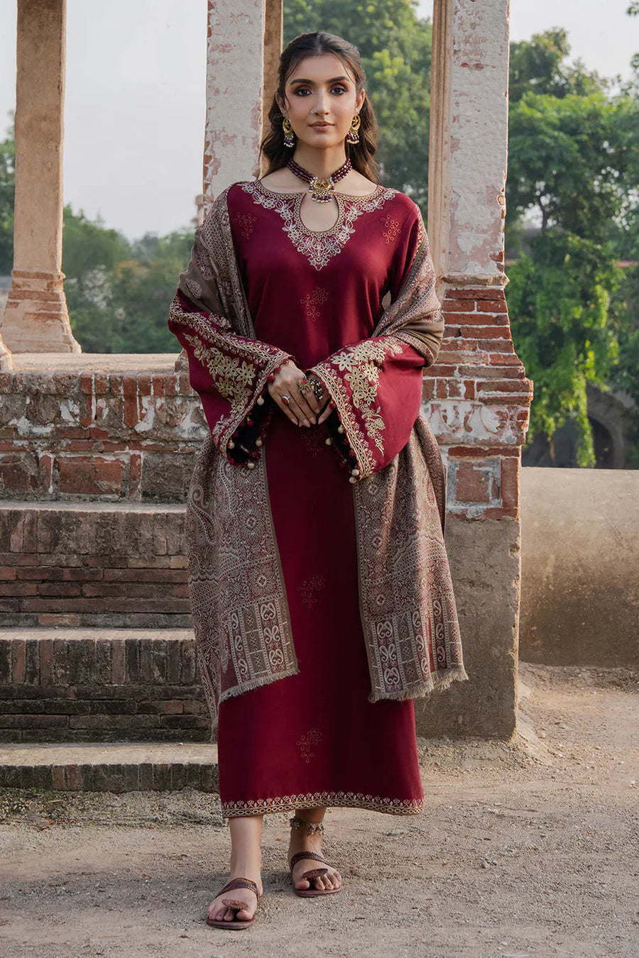 IZ-6033 Unstitched Heavy Embroidered Dhanak Suit With Printed Wool Shawl