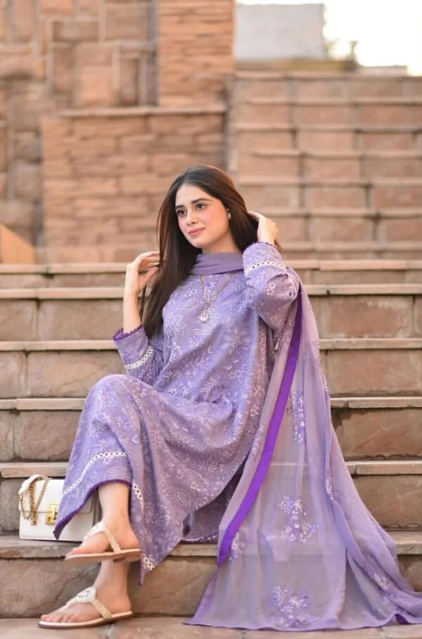 BR-2575 Unstitched Embroidered Lawn Suit 3pc With Bamber Chiffon Embroidered Dupatta