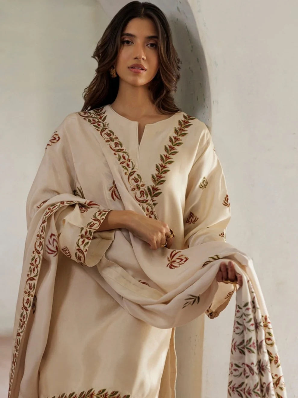 Un-Stitched Dhanak Embroidered Suit With Dhanak Embroidered Shawl