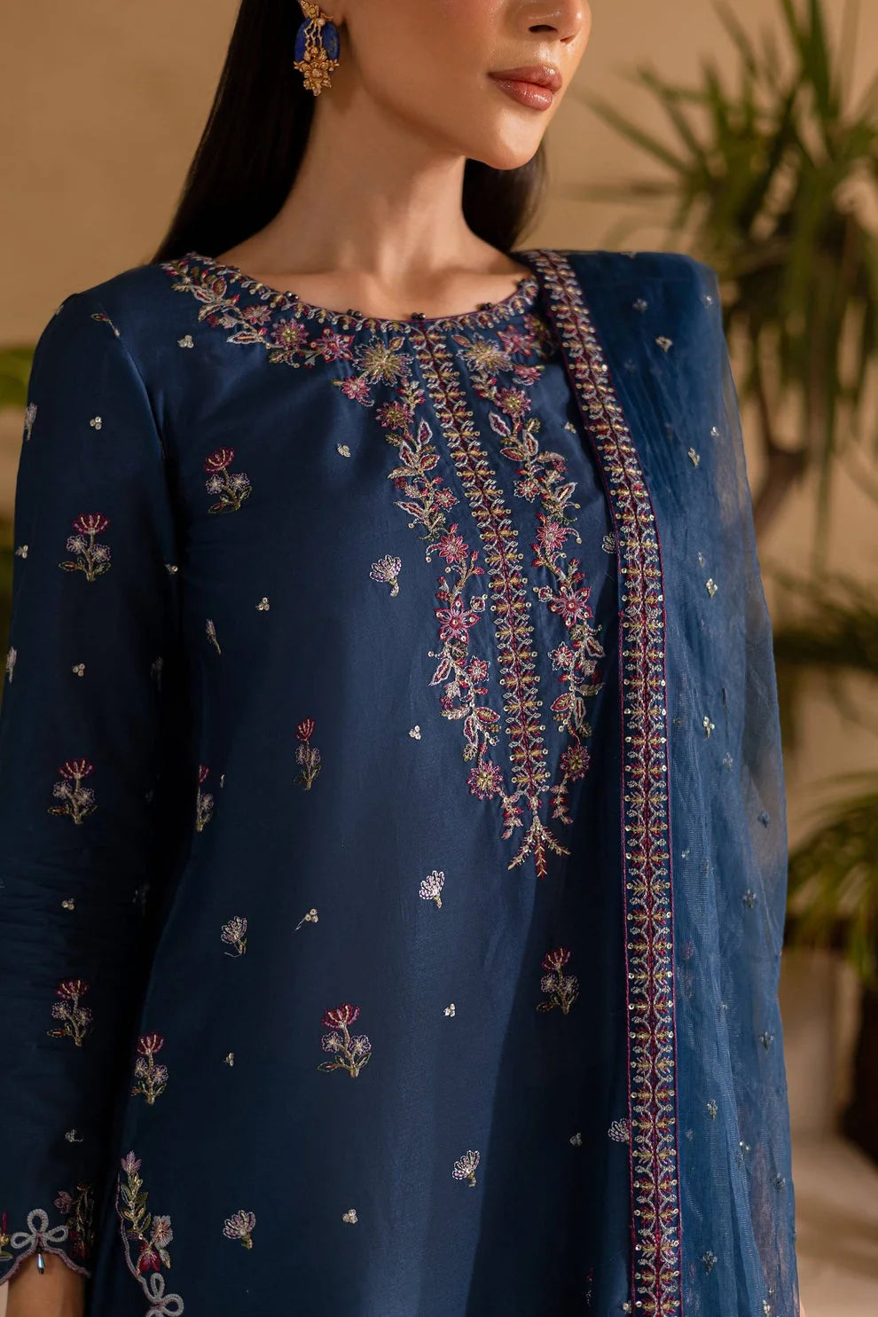 BT-2940 Unstitched Heavy Embroidered Dhanak Suit With Embroidered Chiffon Dupatta)