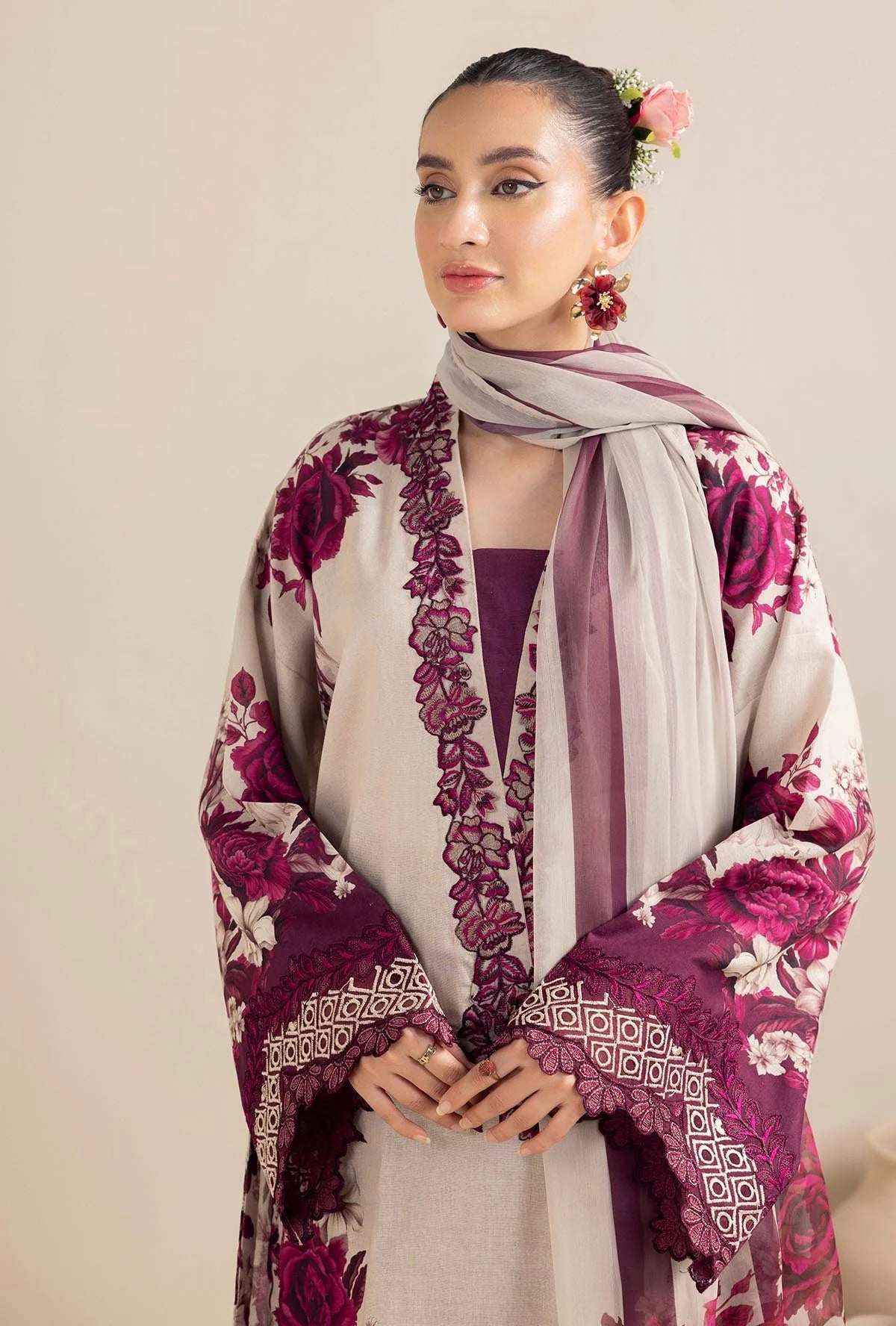 AD-476 Unstitched Digital Printed Lawn Suit With Digital Printed Lawn Dupatta
