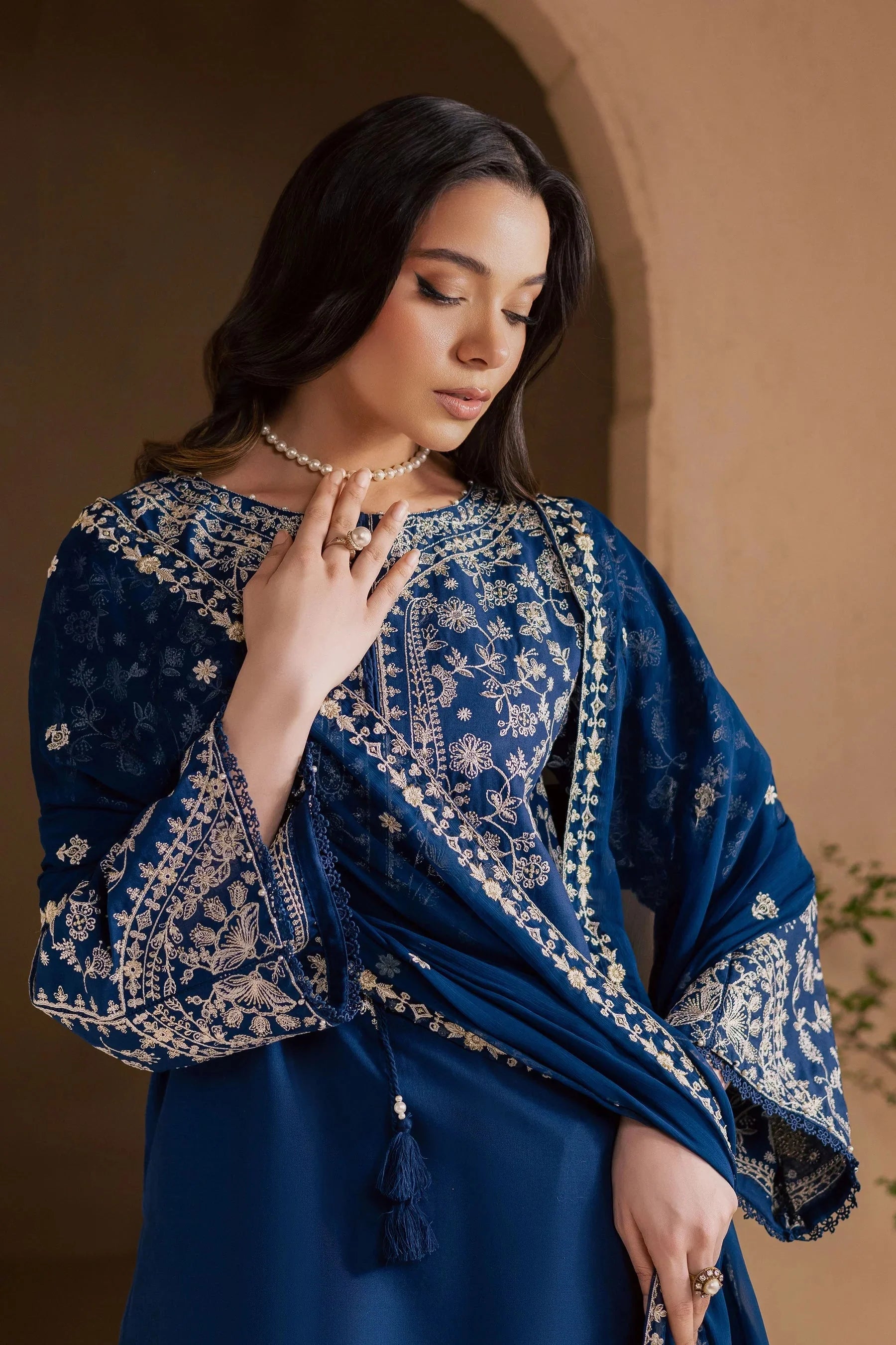 iece - Unstitched Embroidered Lawn Fabric with Embroidered Chiffon Dupatta