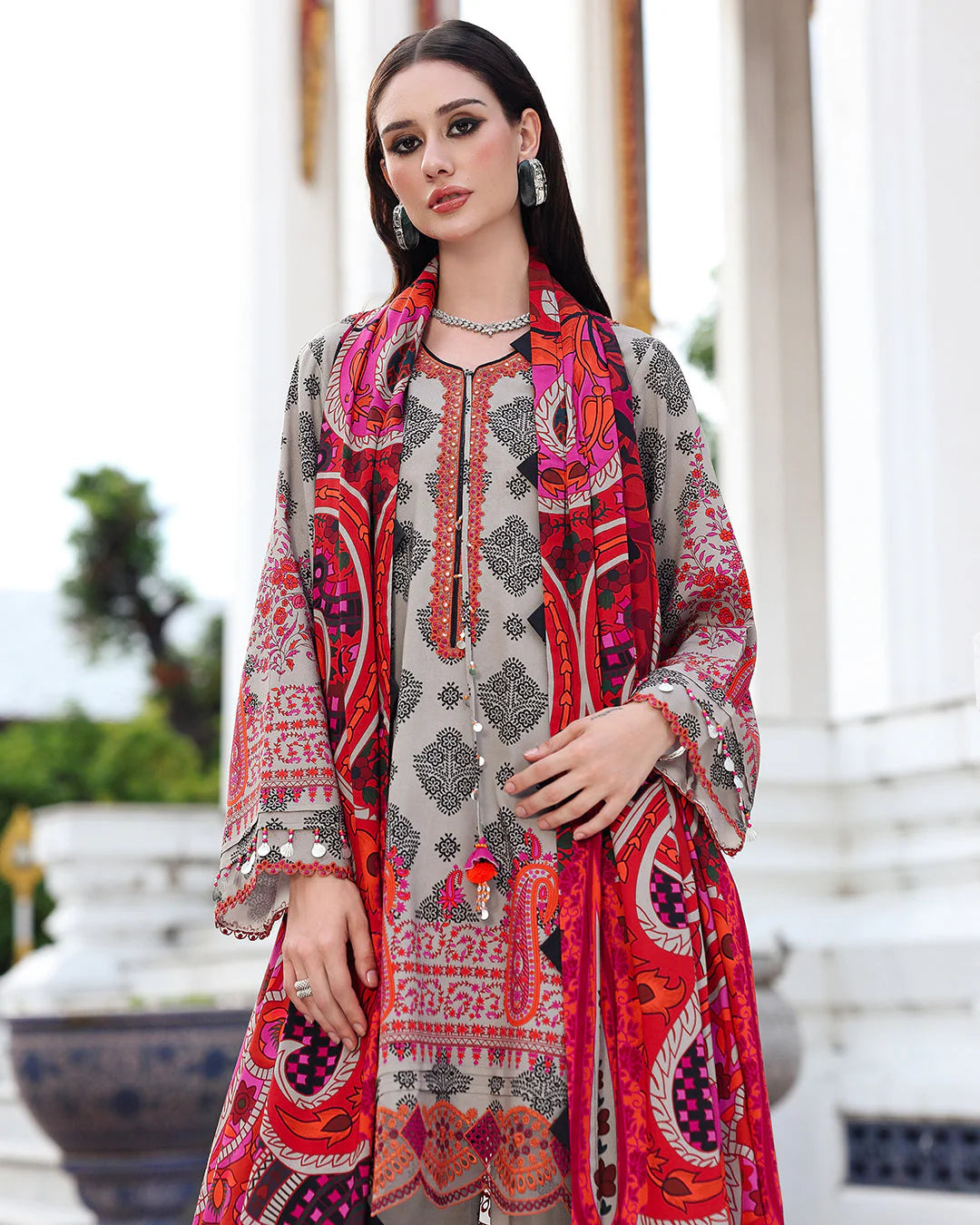 CH-75 Digital Printed Khaddar Suit 3pc with Khaddar Digital Printed Dupatta & Embroidered Patches
