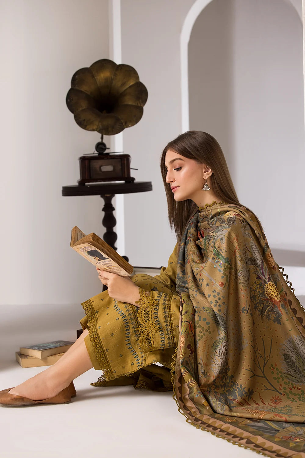 SN-59 Dhanak Embroidered Suit With Digital Printed Wool Shawl