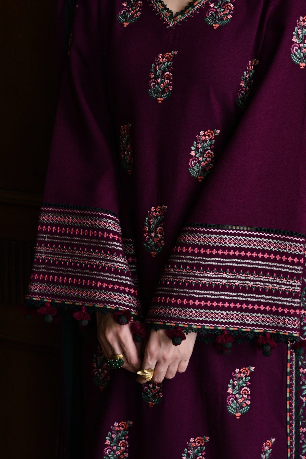BT-2900 Unstitched Embroidered Dhanak Suit With Embroidered Dhanak Shawl