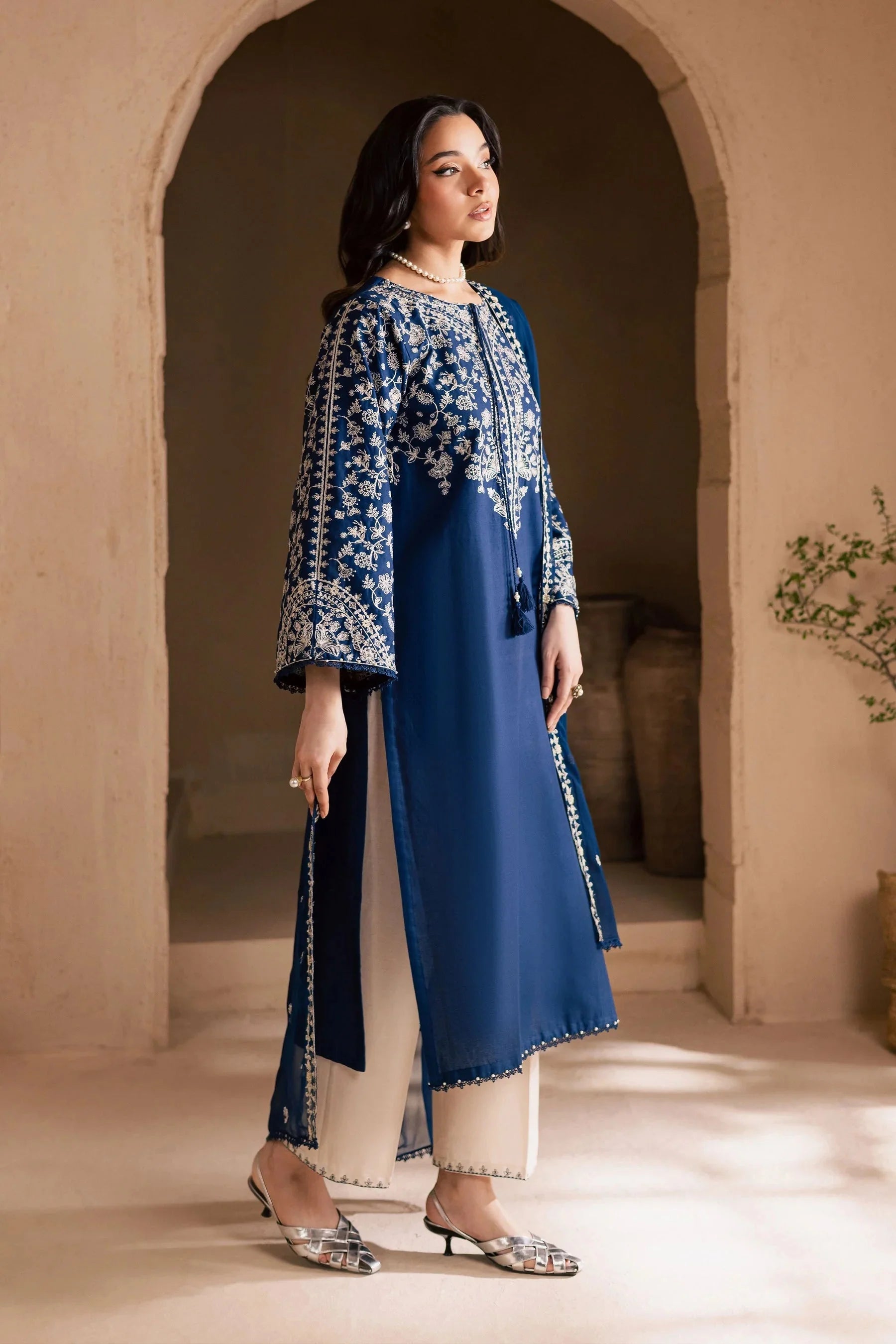 iece - Unstitched Embroidered Lawn Fabric with Embroidered Chiffon Dupatta