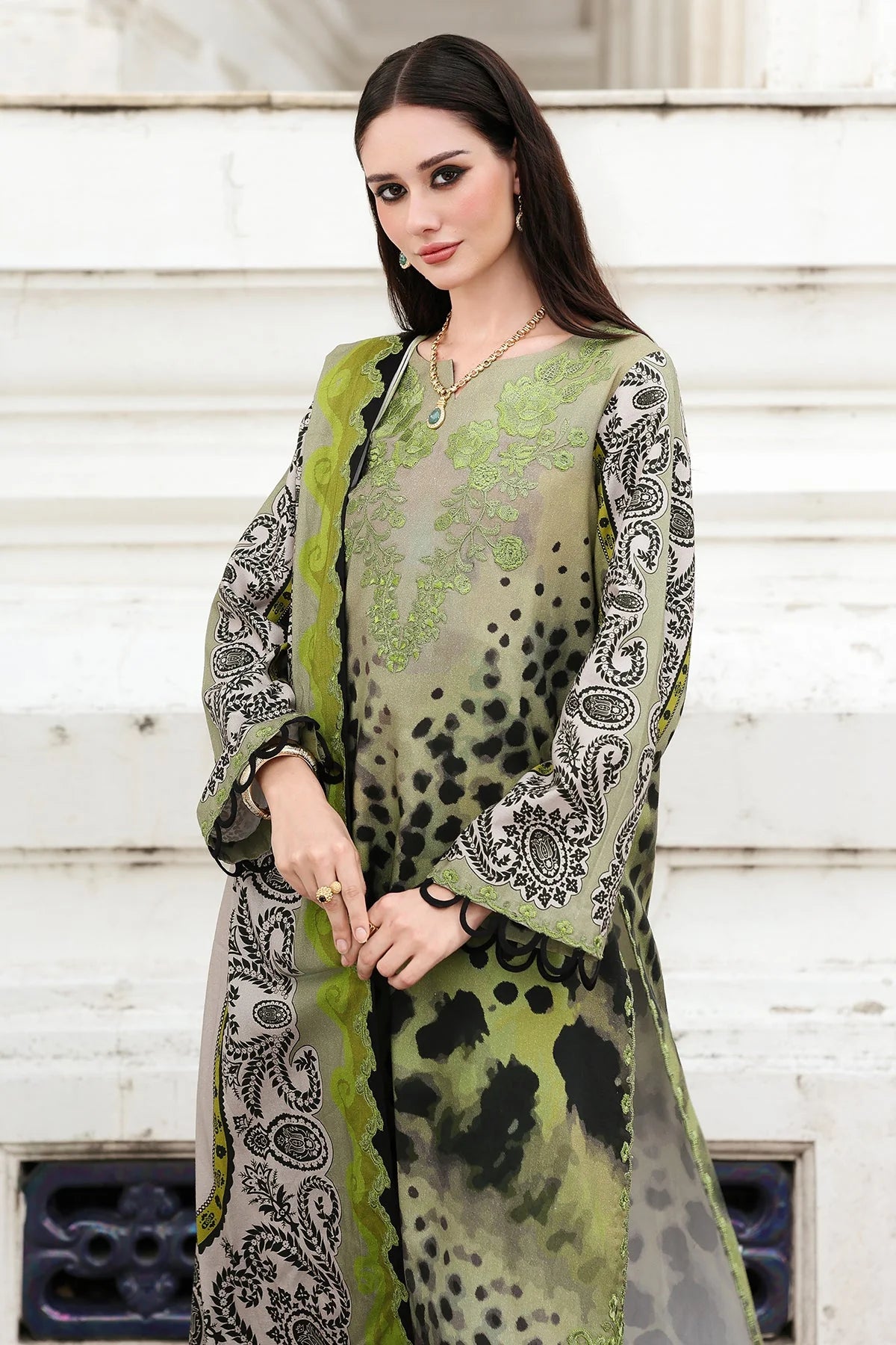 CH-80 Digital Printed Khaddar Suit 3pc with Khaddar Digital Printed Dupatta & Embroidered Patches