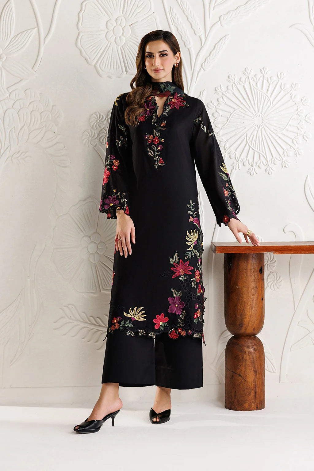 IZ-2955 Unstitched Embroidered Dhanak Suit With Printed Shawl