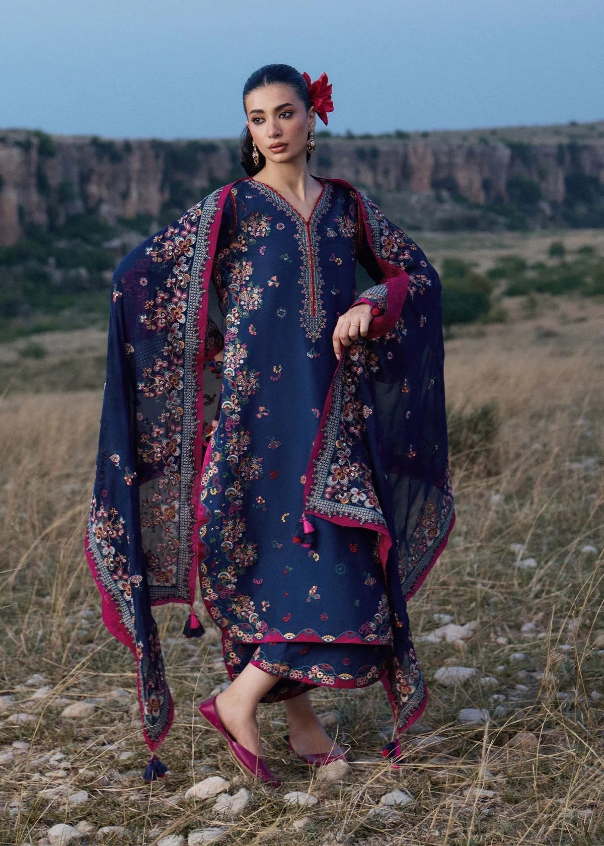 HR-3005 Unstitched Embroidered Dhanak Suit With Embroidered Chiffon Dupatta