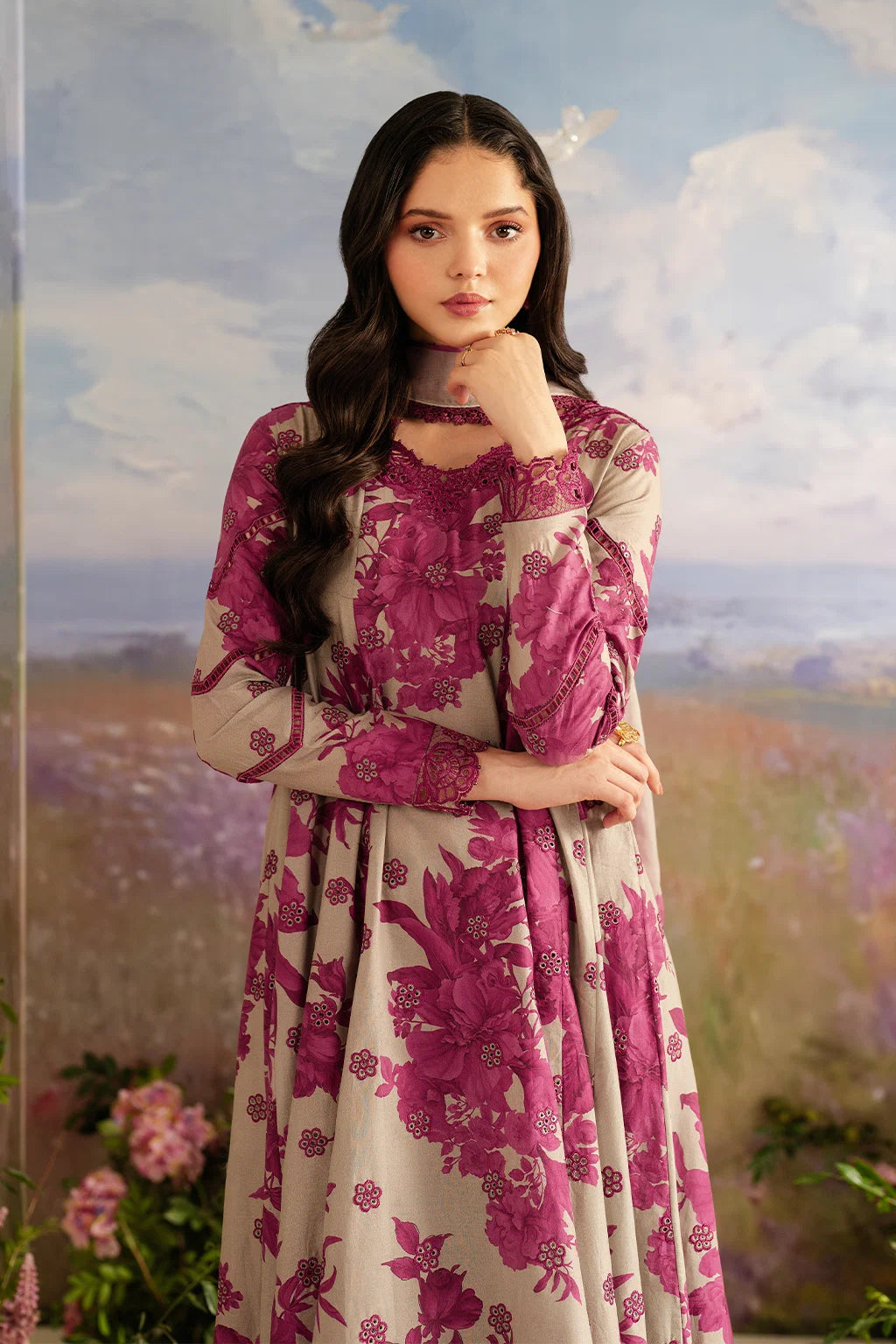 Digital Printed Khaddar Suit 3pc with Khaddar Digital Printed Dupatta & Embroidered Patches