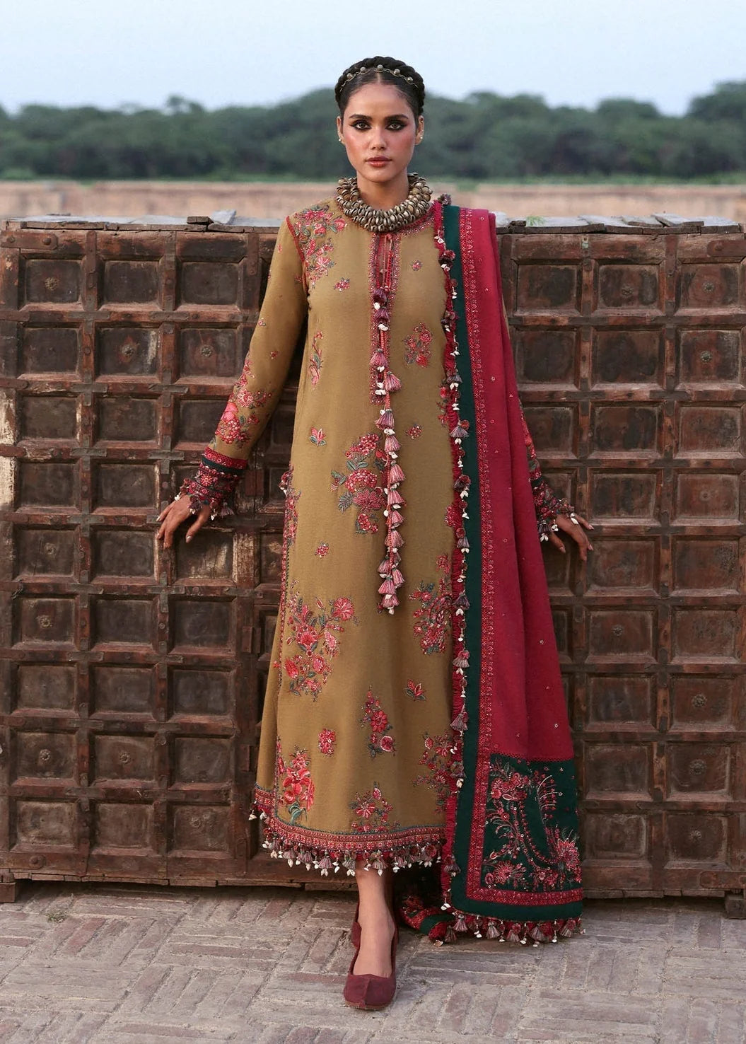 HR-2945 Unstitched Embroidered Dhanak Suit With Embroidered Dhanak Shawl