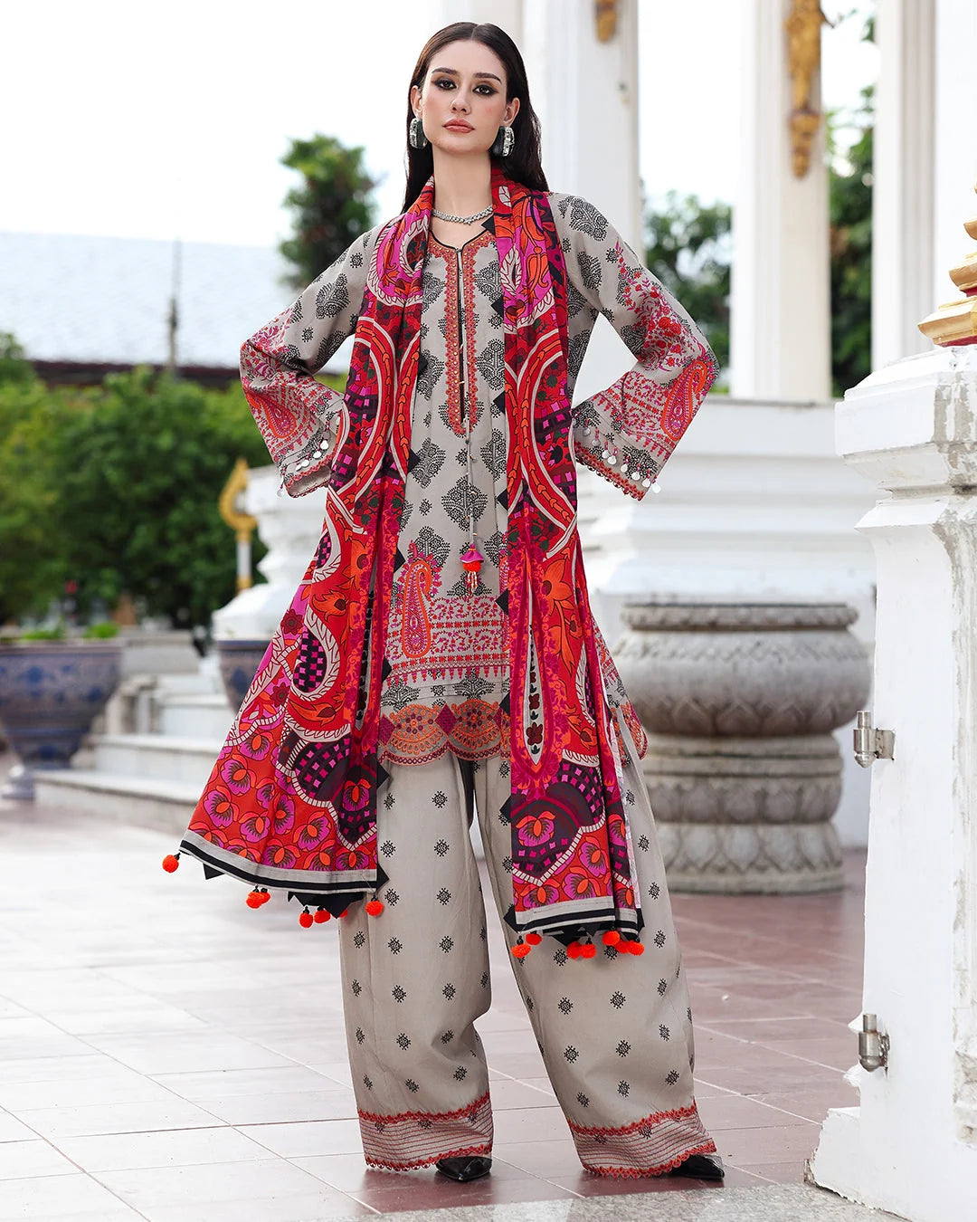 CH-75 Digital Printed Khaddar Suit 3pc with Khaddar Digital Printed Dupatta & Embroidered Patches
