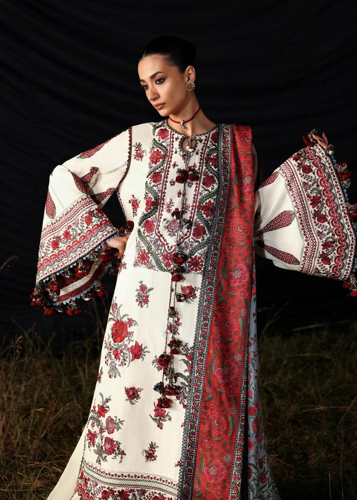 HR-3145 Dhanak Unstitched Fully Embroidered Suit With Printed Blended Shawl