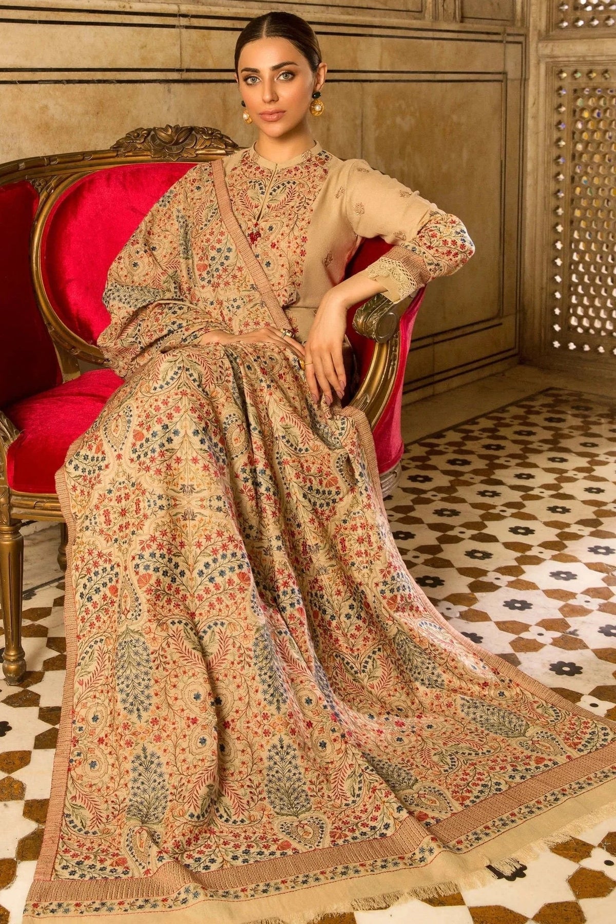 BR-870 Unstitched Heavy Embroidered Dhanak Suit Embroidered Dhanak Shawl