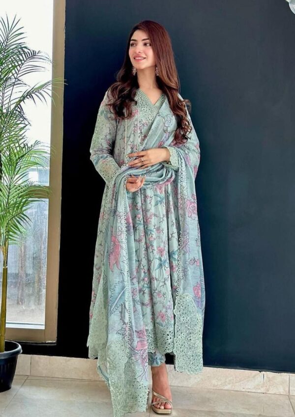 Unstitched Digital Printed Lawn Suit 3pc With Digital Printed Cotton Lawn Dupatta