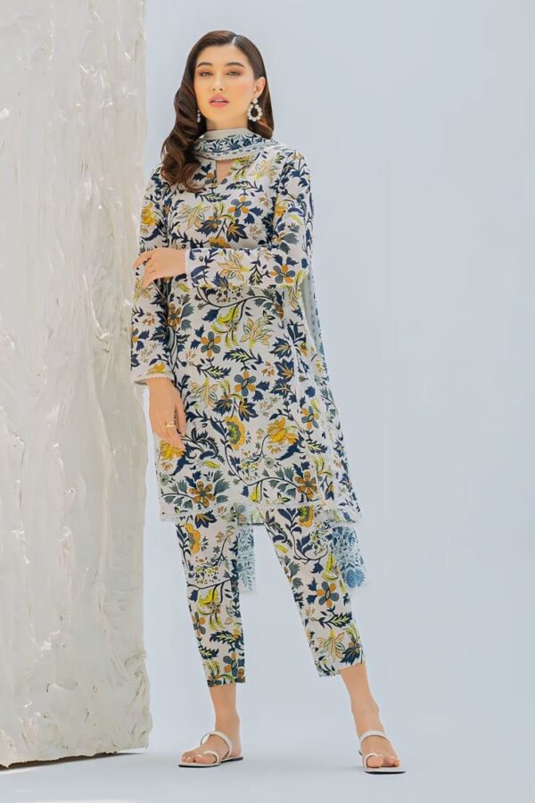 SP-132 Digital Printed Lawn Suit 3pc With Lawn Digital Printed Dupatta