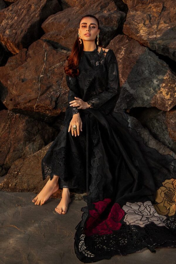 CS-2640 Lawn Unstitched Embroidered 3pc Suit With Organza Embroidered Dupatta