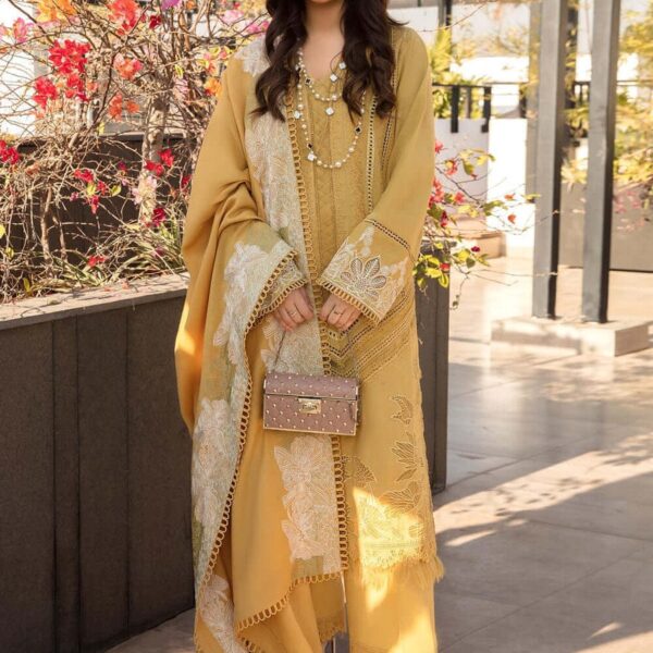 SS-1220 Heavy Embroidered Lawn 3Pc Suit With Lawn Embroidered Dupatta