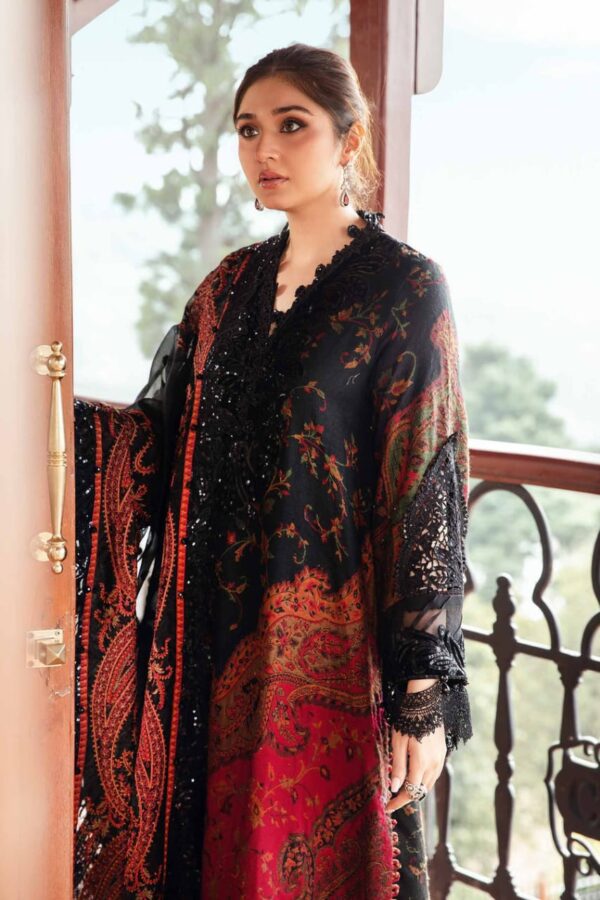 MB-450 Digital Printed Lawn Suit 3pc with Poly Lawn Digital Printed Dupatta