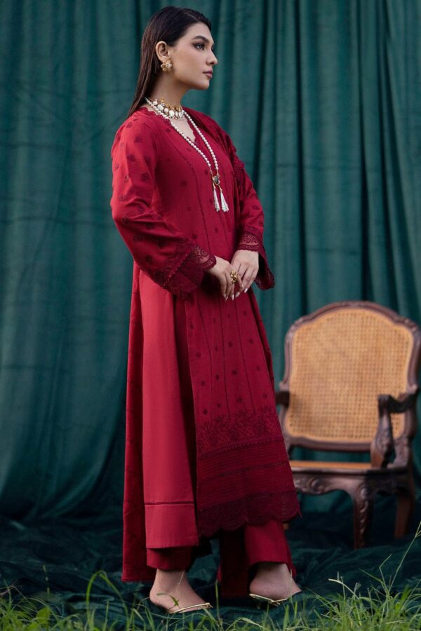 MO-24 Chikenkari Embroidered Lawn 3Pc Suit With Lawn Embroidered Dupatta