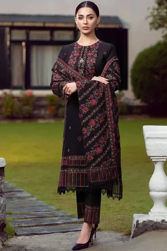 BR_920 Unstitched Heavy Embroidered Dhanak Suit Embroidered Dhanak Shawl