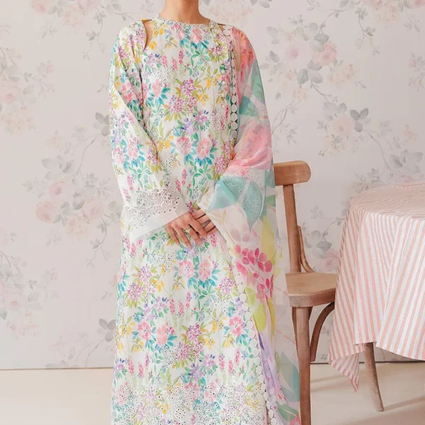 AF-70 Digital Printed Khaddar Suit 3pc with Khaddar Digital Printed Dupatta & Embroidered Patche (Copy)