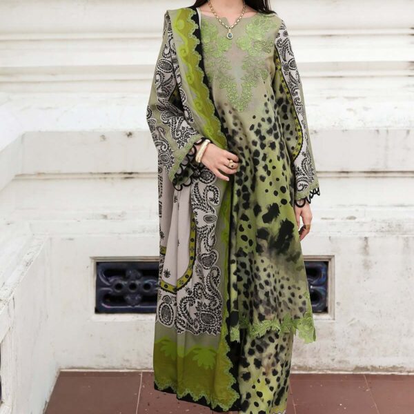 CH-80 Digital Printed Khaddar Suit 3pc with Khaddar Digital Printed Dupatta & Embroidered Patche