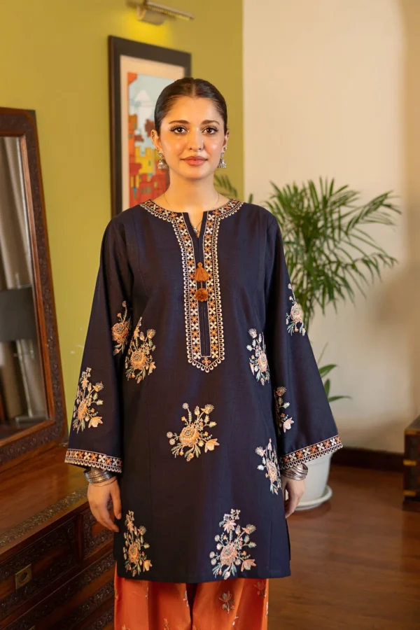 2-Piece-Unstitched Dhanak Stuff Full Embroidered Suit