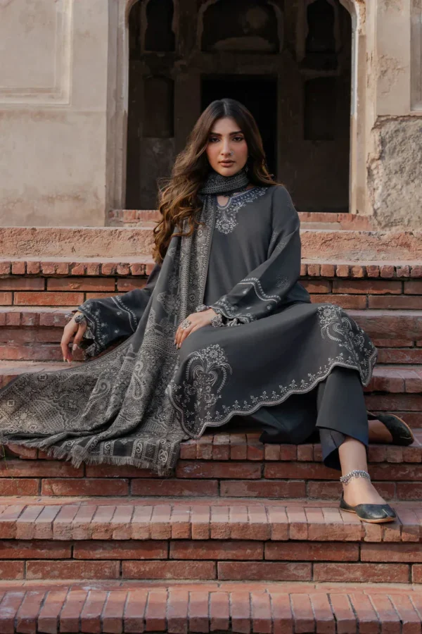 D#7 Unstitched Embroidered Lawn Suit With Monar Slub Printed Dupatta