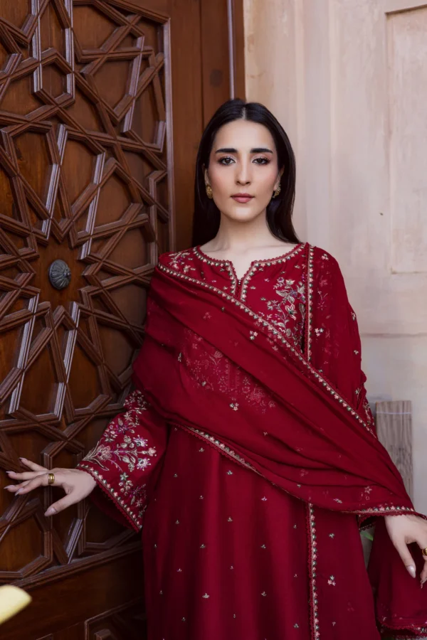 BT-2700 Lawn Embroidered 3pc Suit With Chiffon Embroidered Dupatta