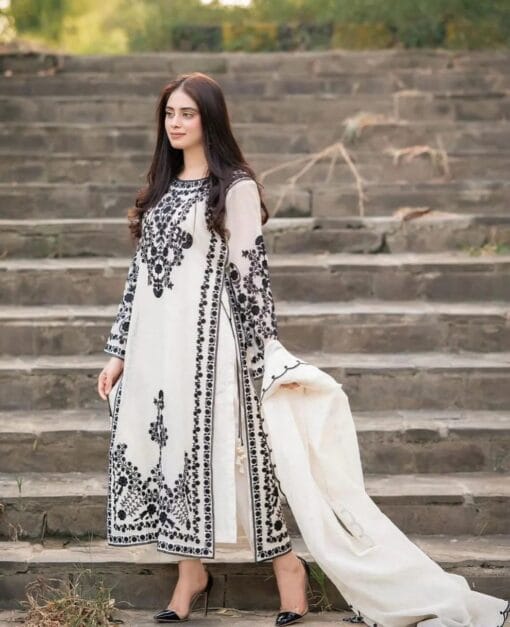 Lawn Embroidered 3pc Suit With Bamber Chiffon Embroidered Dupatta