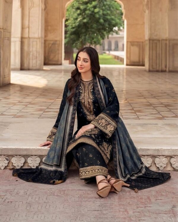 AA-30 Unstitched Embroidered Lawn Suit 3pc With Monar Digital Printed Dupatta