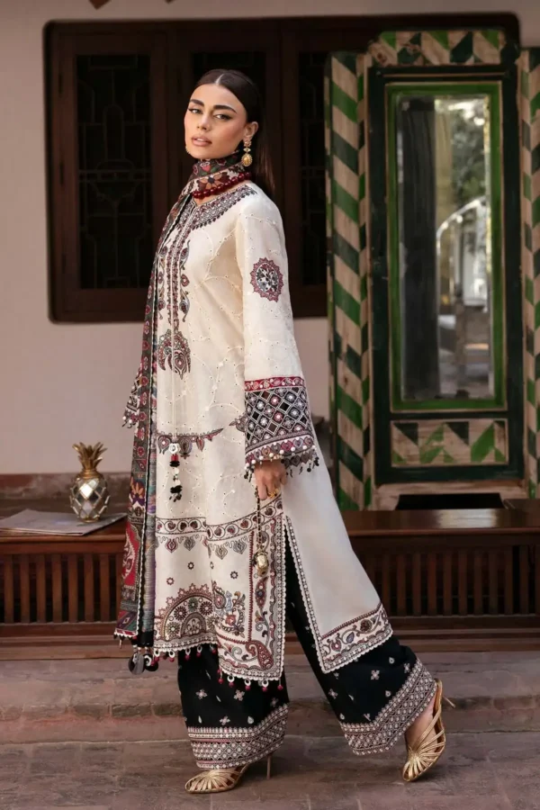 3 Piece Unstitched Heavy Embroidered Lawn Suit ( Fine Printed Poly Lawn Dupatta )